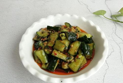 吃瓜孑长肉吗,吃瓜也能长肉？揭秘吃瓜与体重的关系