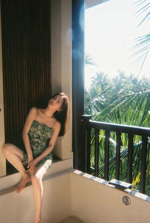 日常吃瓜女演员,揭秘日常吃瓜女演员的幕后故事